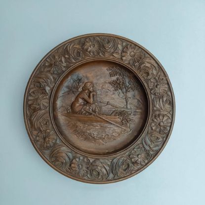 Immagine di Coppia di piatti decorativi in legno 