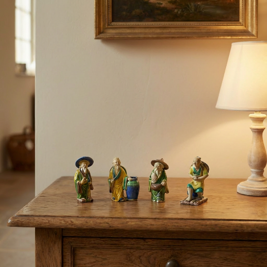 Immagine di Quattro statuine maioliche cinesi in ceramica